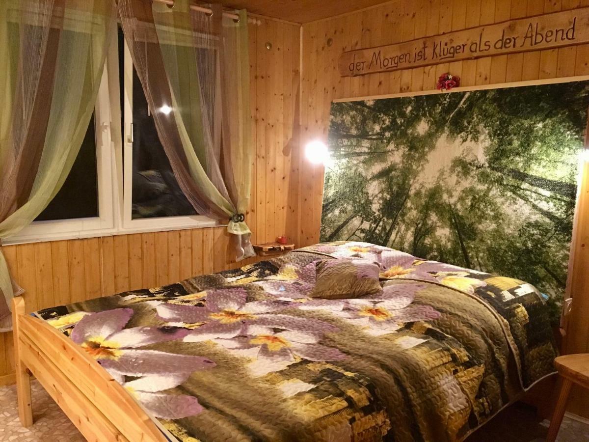 Holzhaus Trollbluemchen Am Wald Und See Neuruppin Eksteriør bilde